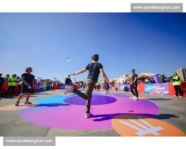 毽赛惊现功夫魂:高手足尖演 “云手旋风” 毽赛惊现功夫魂:高手足尖演 “云手旋风”