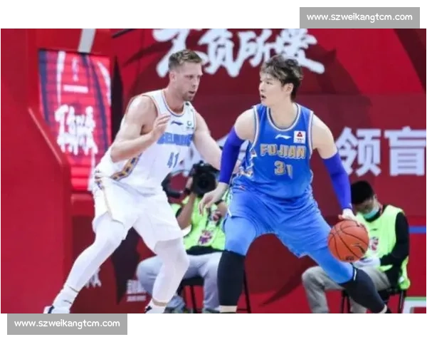 美国男篮对阵中国男篮焦点之战展现实力与差距世界赛场引发热议